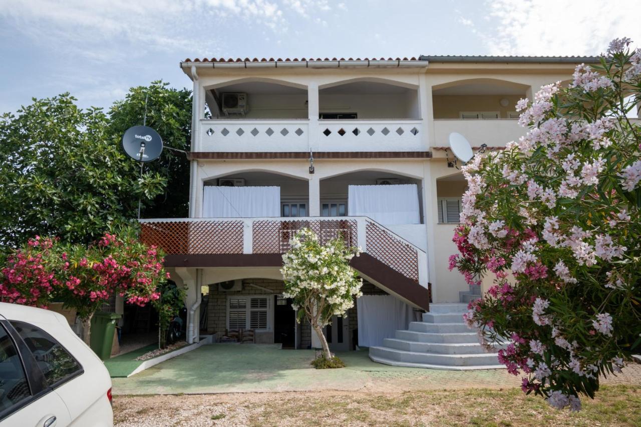 Apartments With A Parking Space Povljana, Pag - 227 Εξωτερικό φωτογραφία